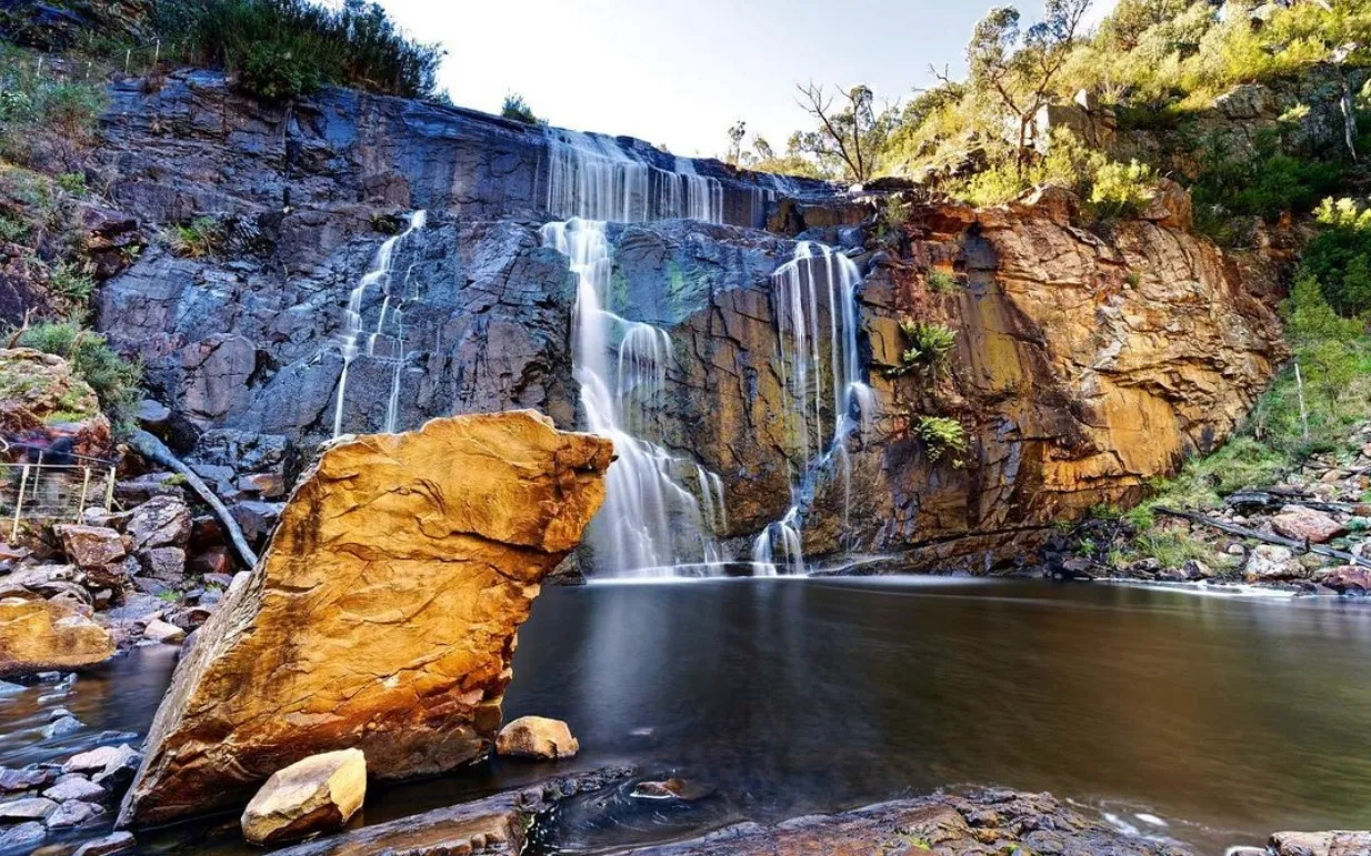 Mackenzie Falls