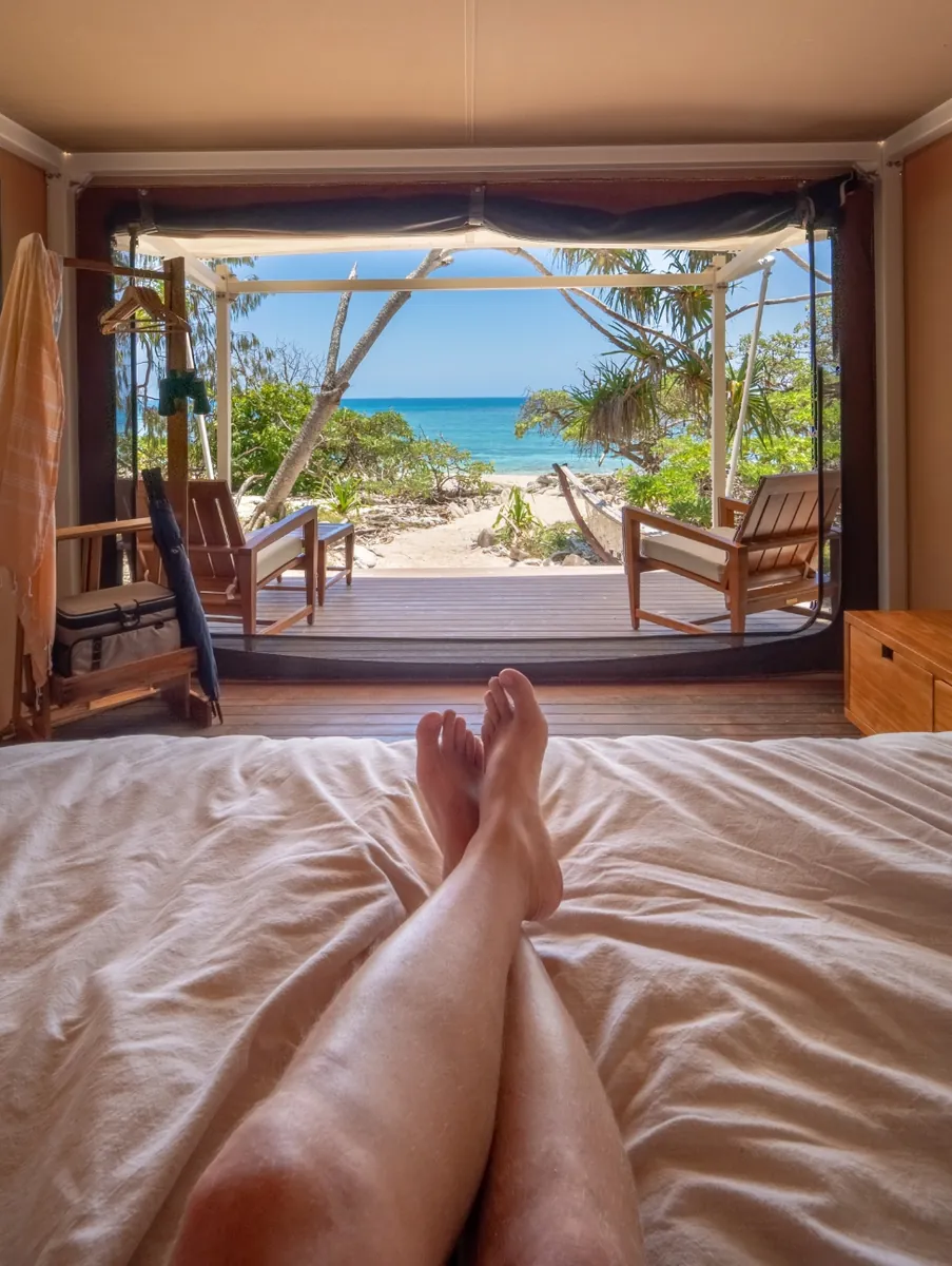 Are There Any ‘Glamping’ Style Stays On The Great Barrier Reef Or Coral Cays