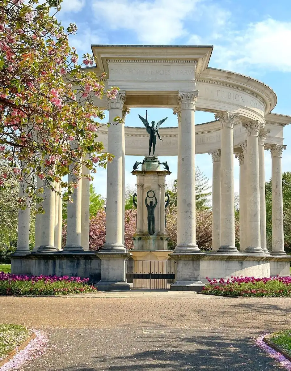 Explore the Lesser-Known Alexandra Gardens in Ararat