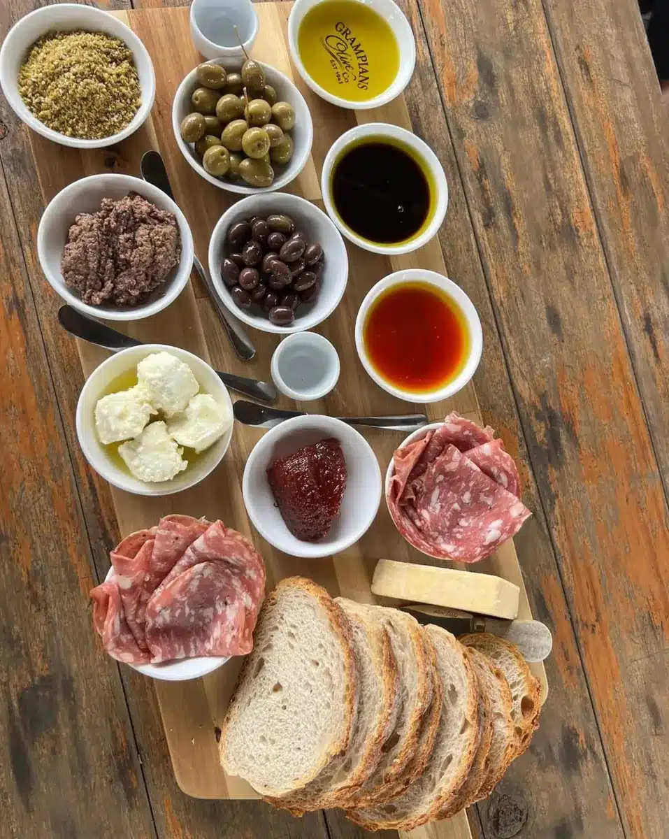 Local Ingredients and Sustainable Practices