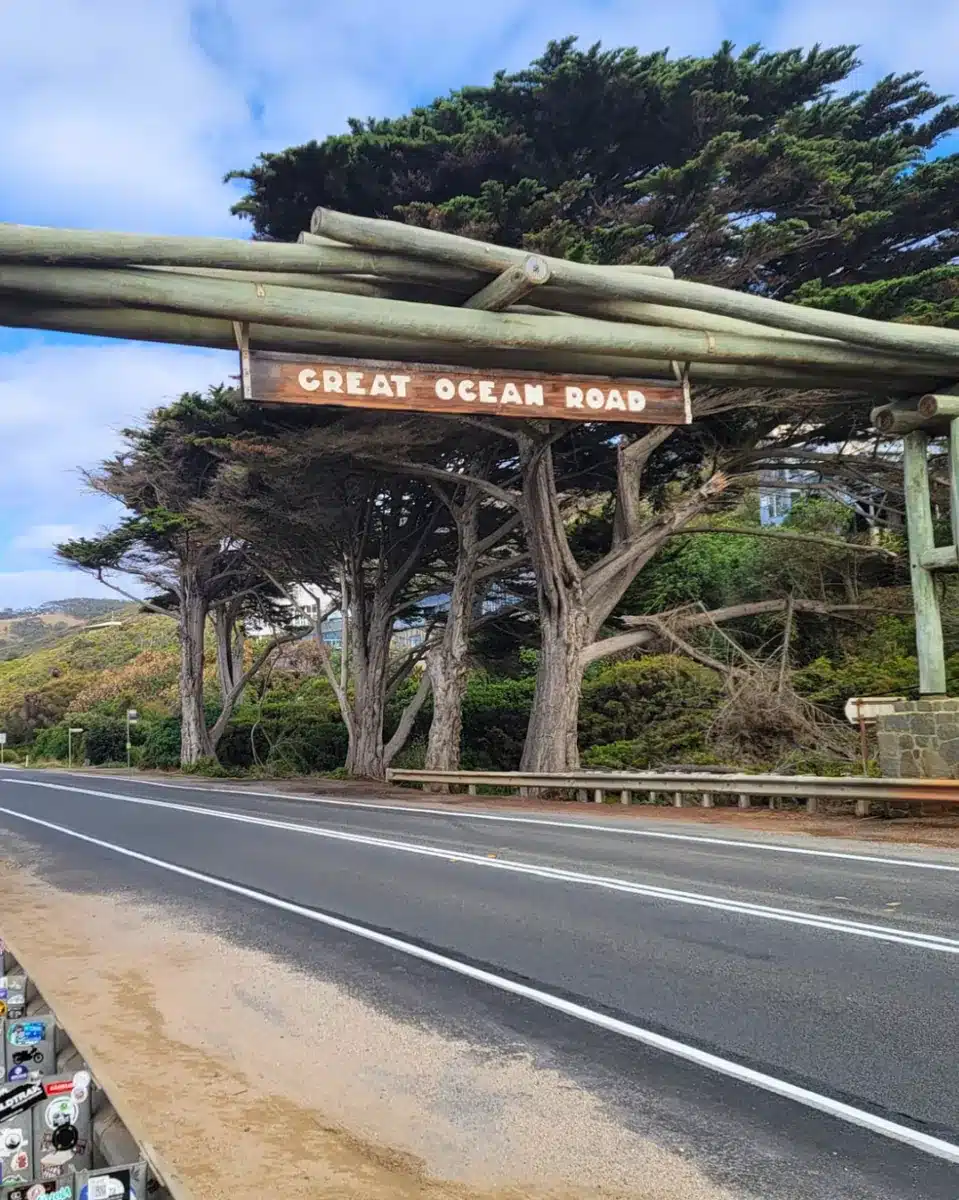 Memorial Arch at Eastern View