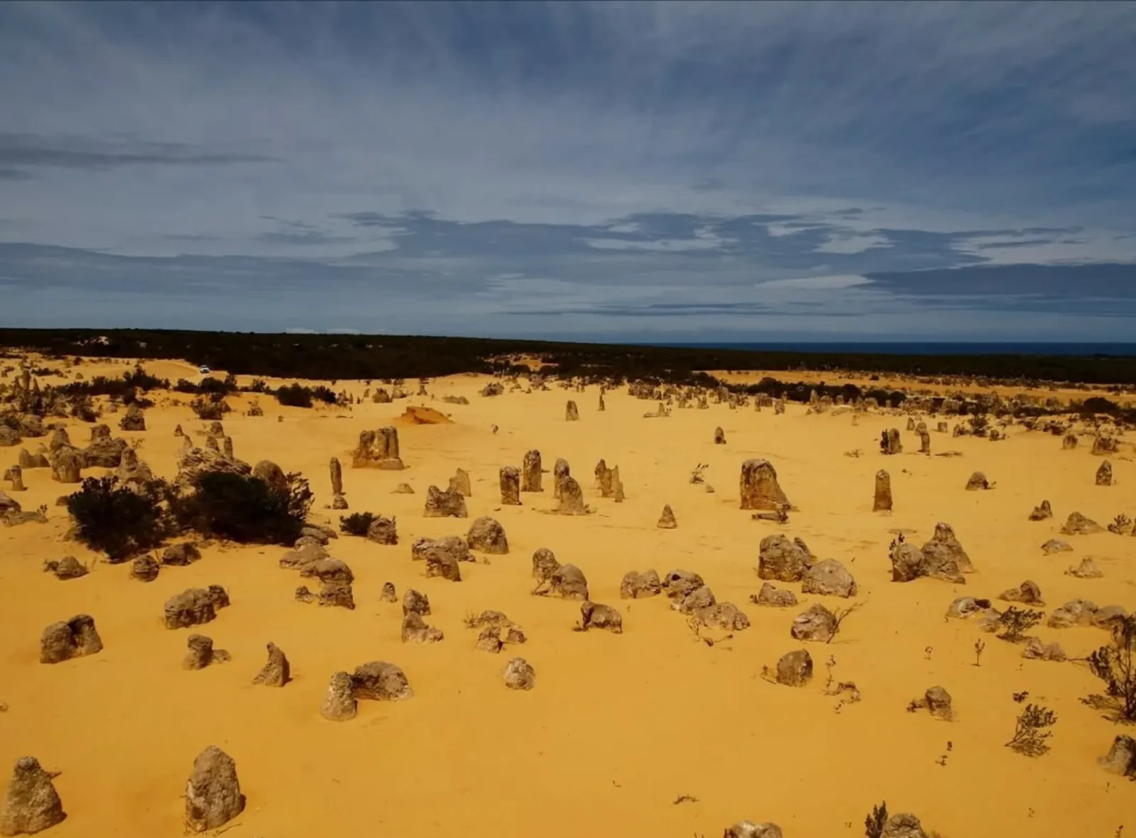 Pinnacles Desert responsible tourism guide