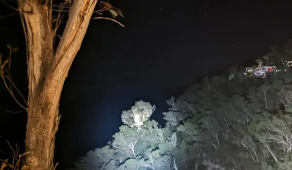 Is The Three Sisters Walk Safe For A Midnight Stargazing Hike