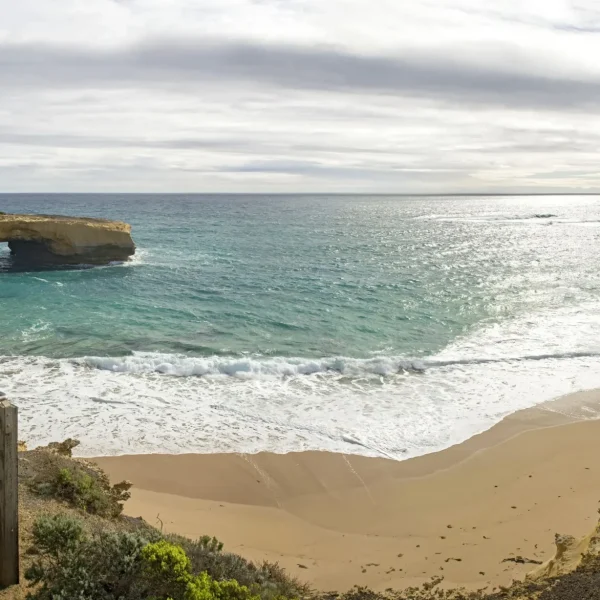 London Bridge Great Ocean Road Mark Watson vv148312-56