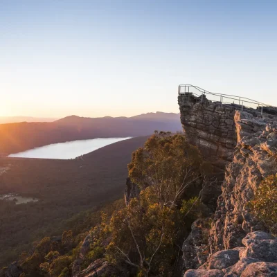great ocean road and grampians tour