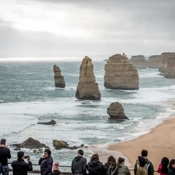 great ocean road reverse itinerary tour