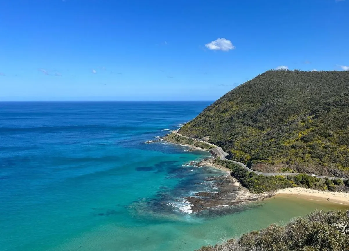 things to see along the great ocean road